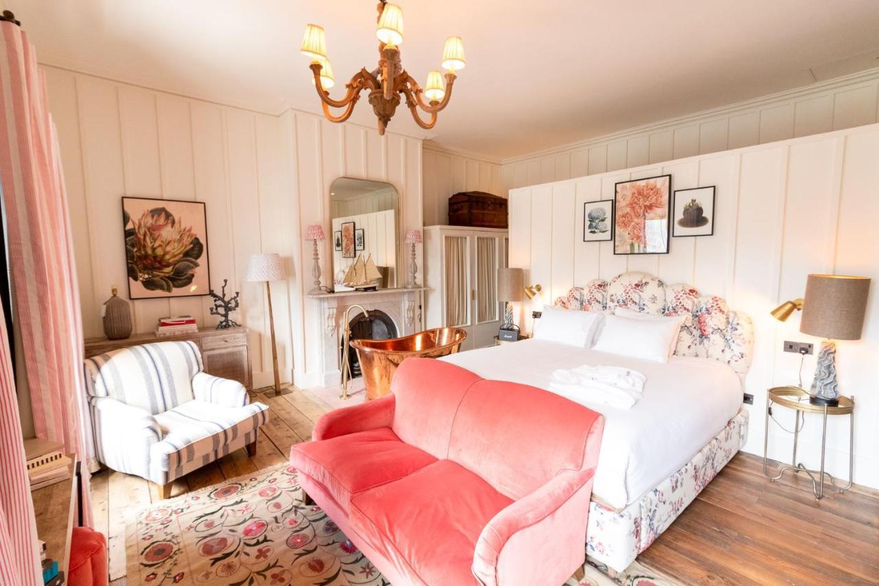 Townhouse Suite,1011598486:JPEG