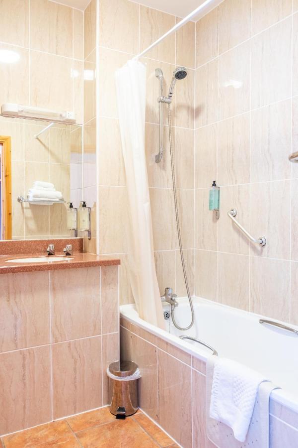 Standard Double & Single Room
