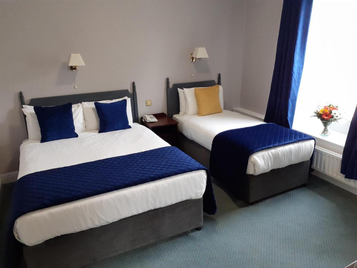 Double or Twin Room Non Sea View
