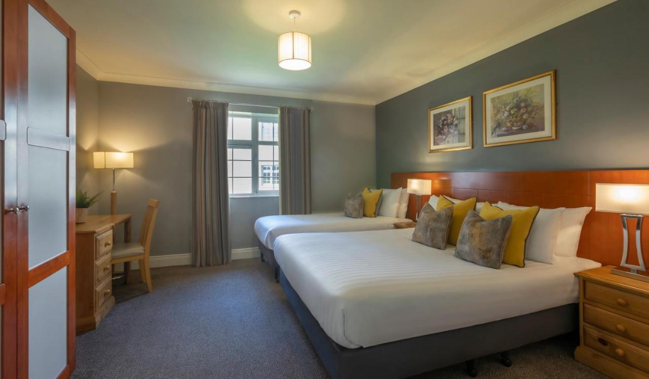 2-Bedroom Apartment