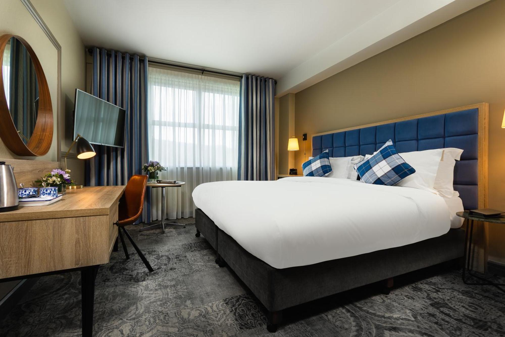 Executive King Room