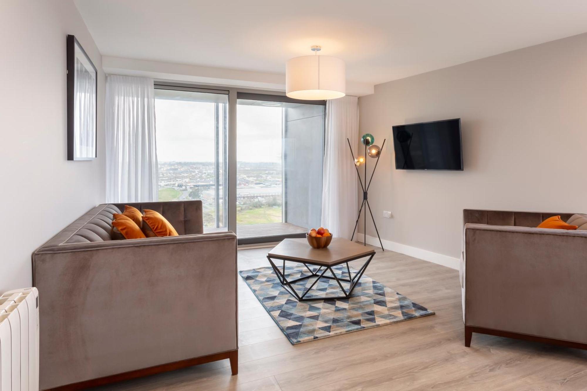 2 Bedroom Suite