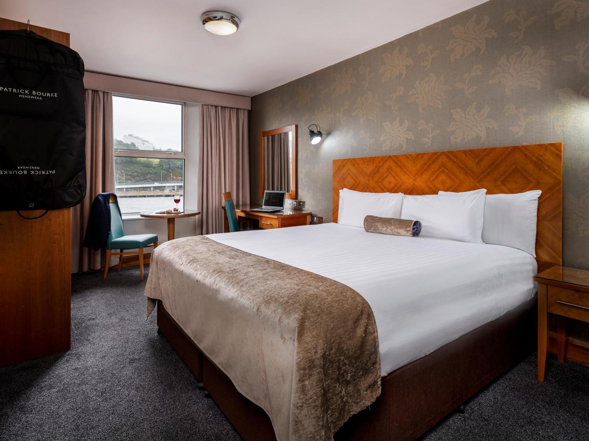Double Room,799843893:JPEG