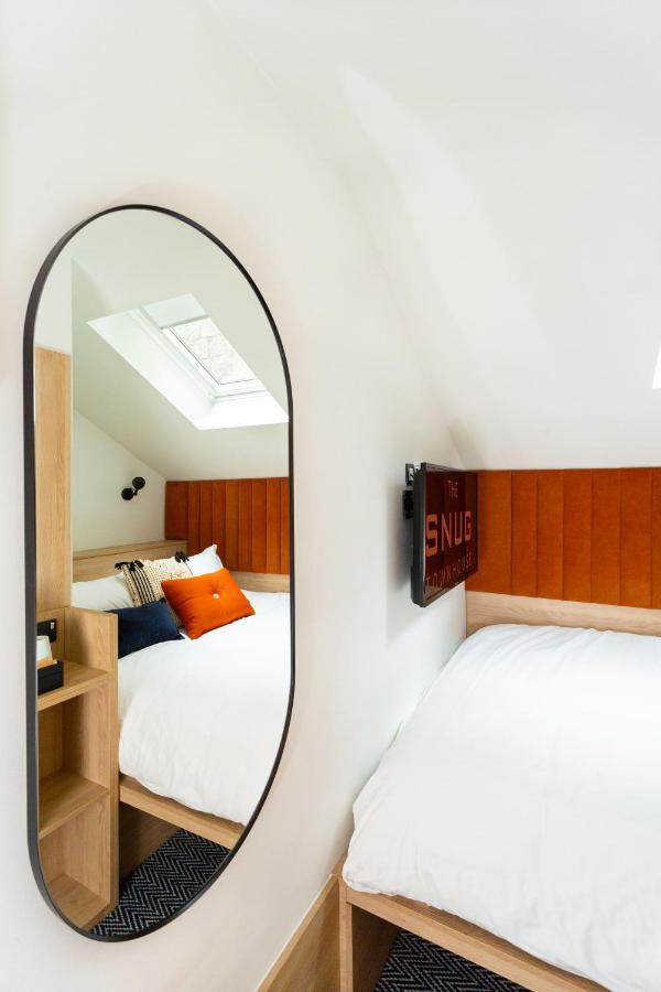 The Snug Room