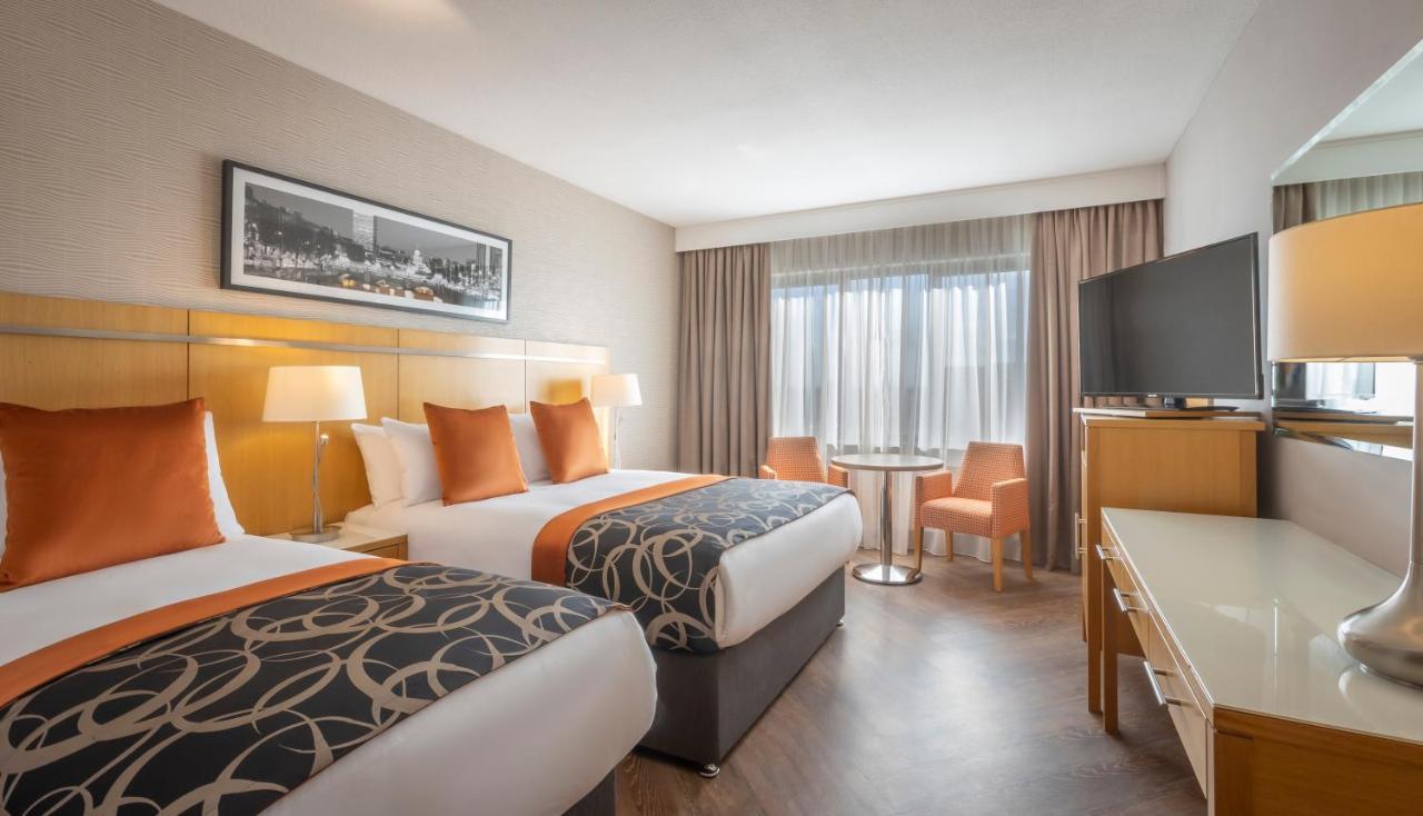 Deluxe Double & Single Room