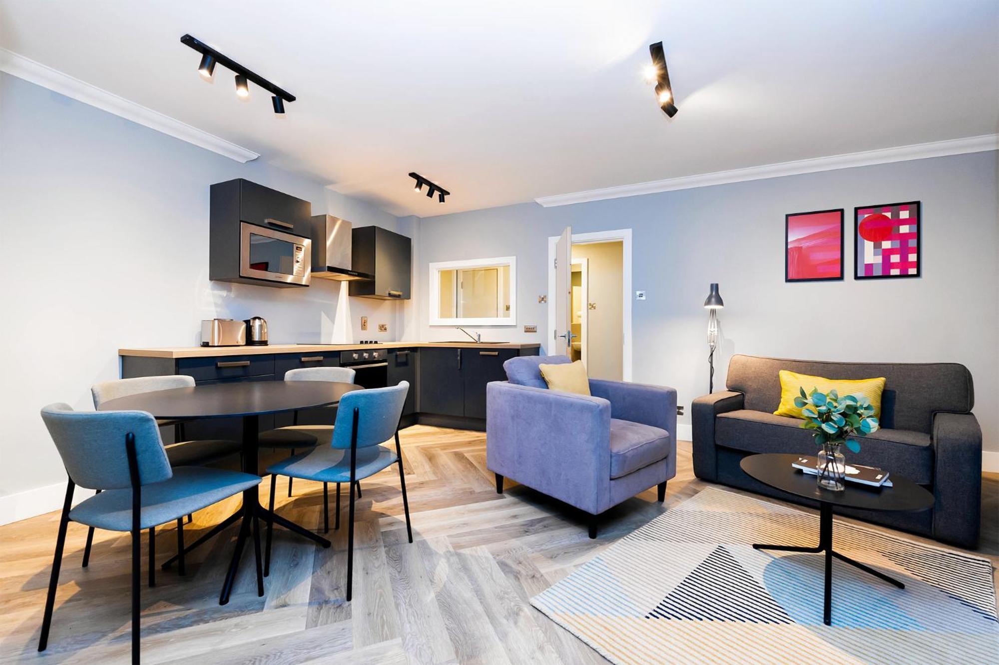 One-Bedroom Apartment