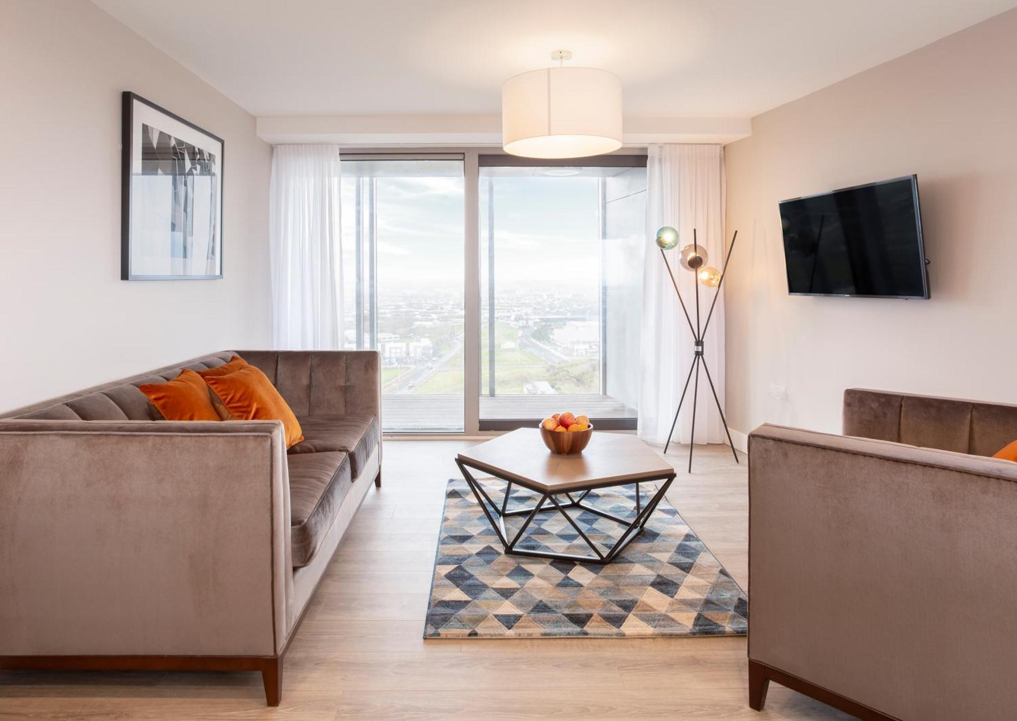 2 Bedroom Suite