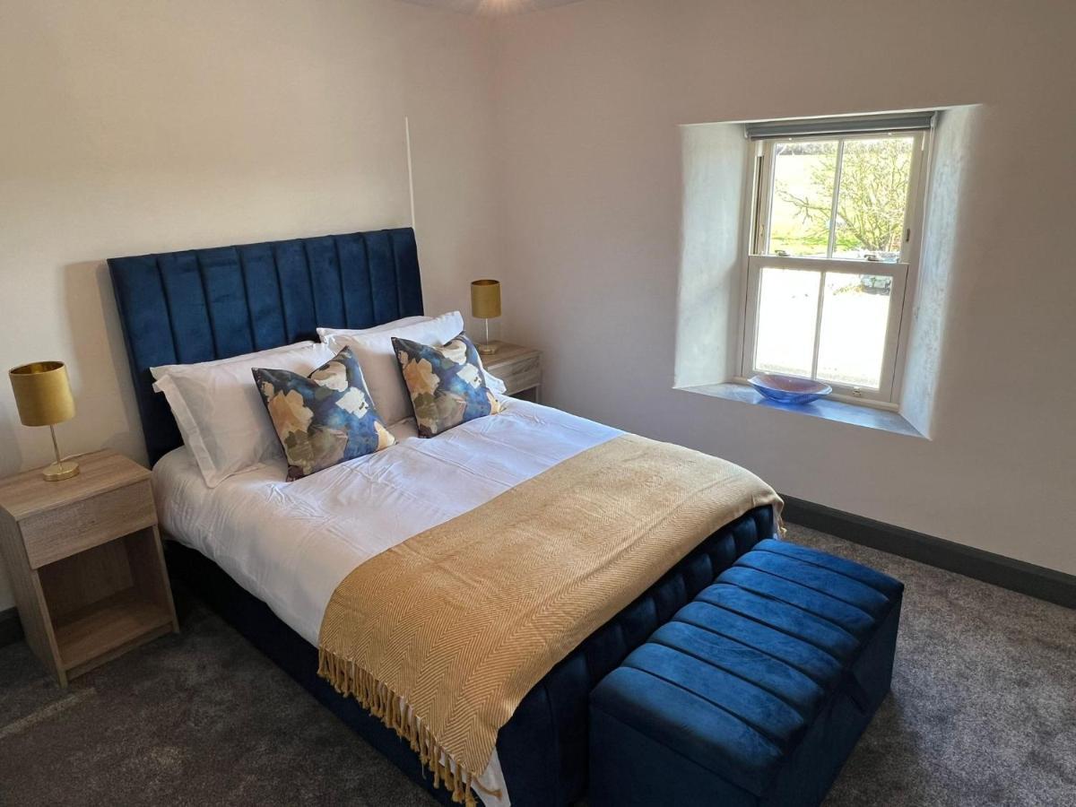 Double Room with Shared Bathroom,1480515947:JPEG