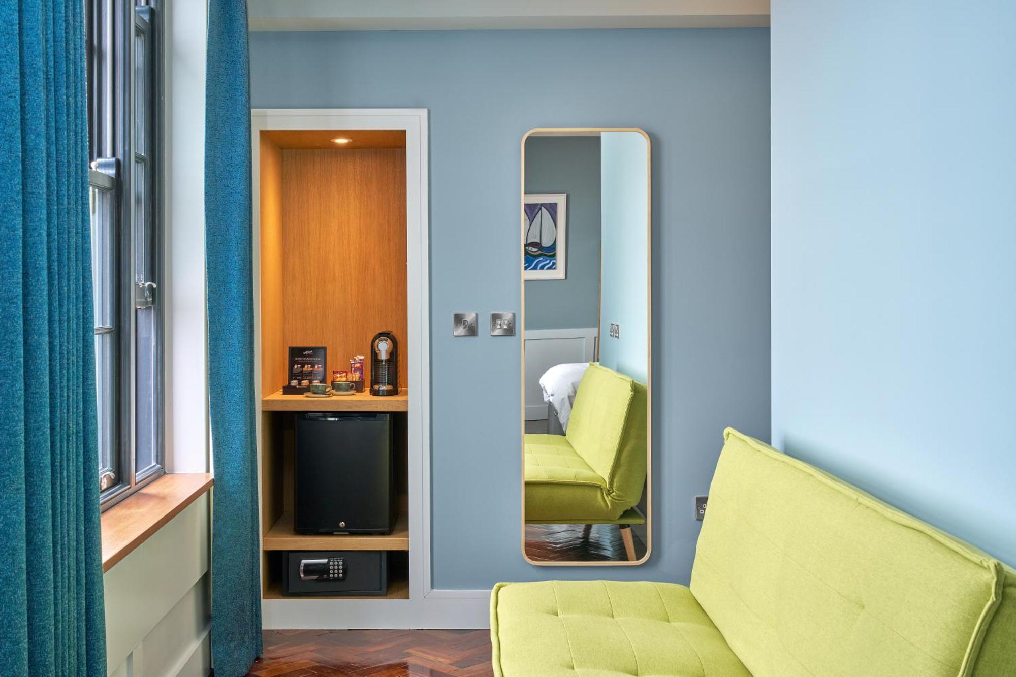 Deluxe Double or Twin Room Sea View