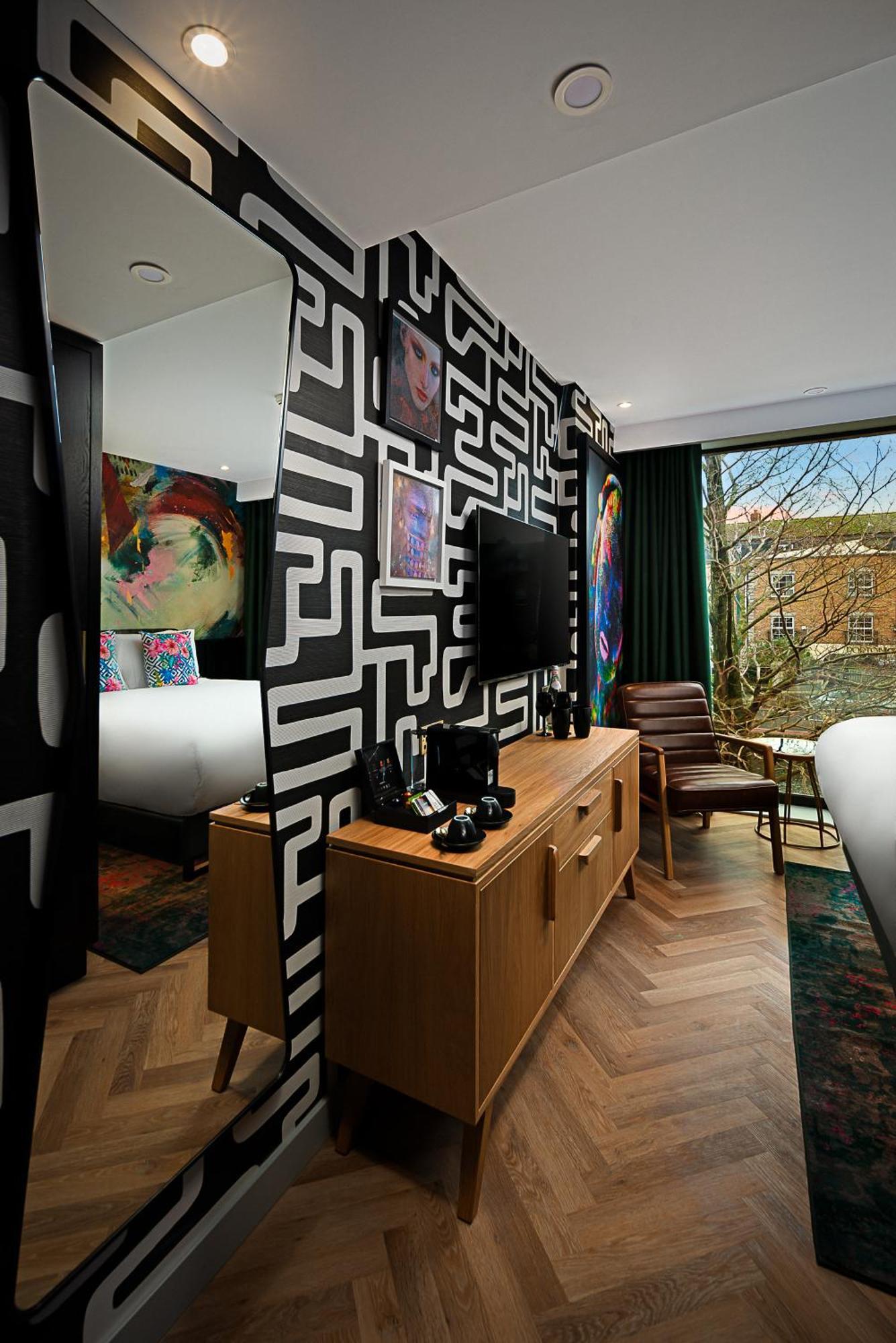 Superior Room a view