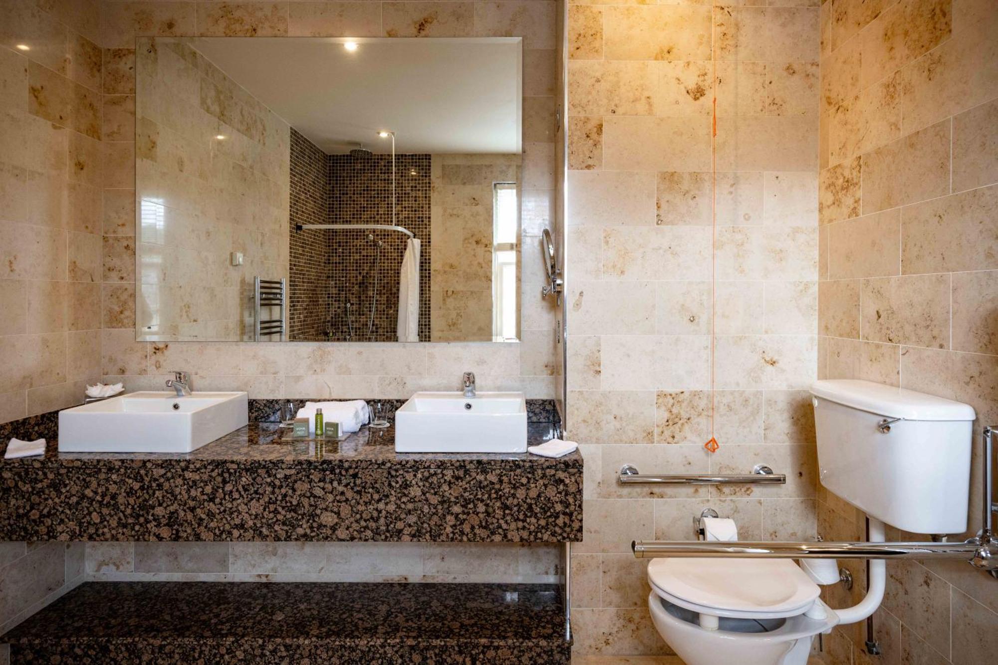 Double or Twin Room Disability Access