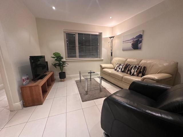 Apartment Ground Floor