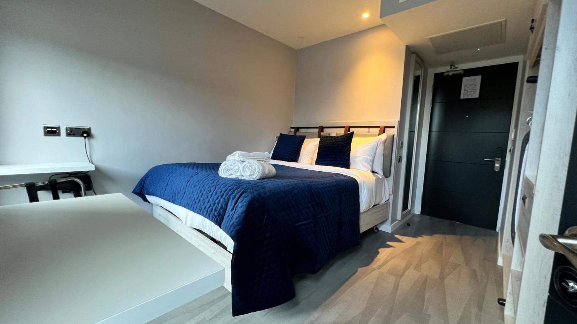 Double Room no windows