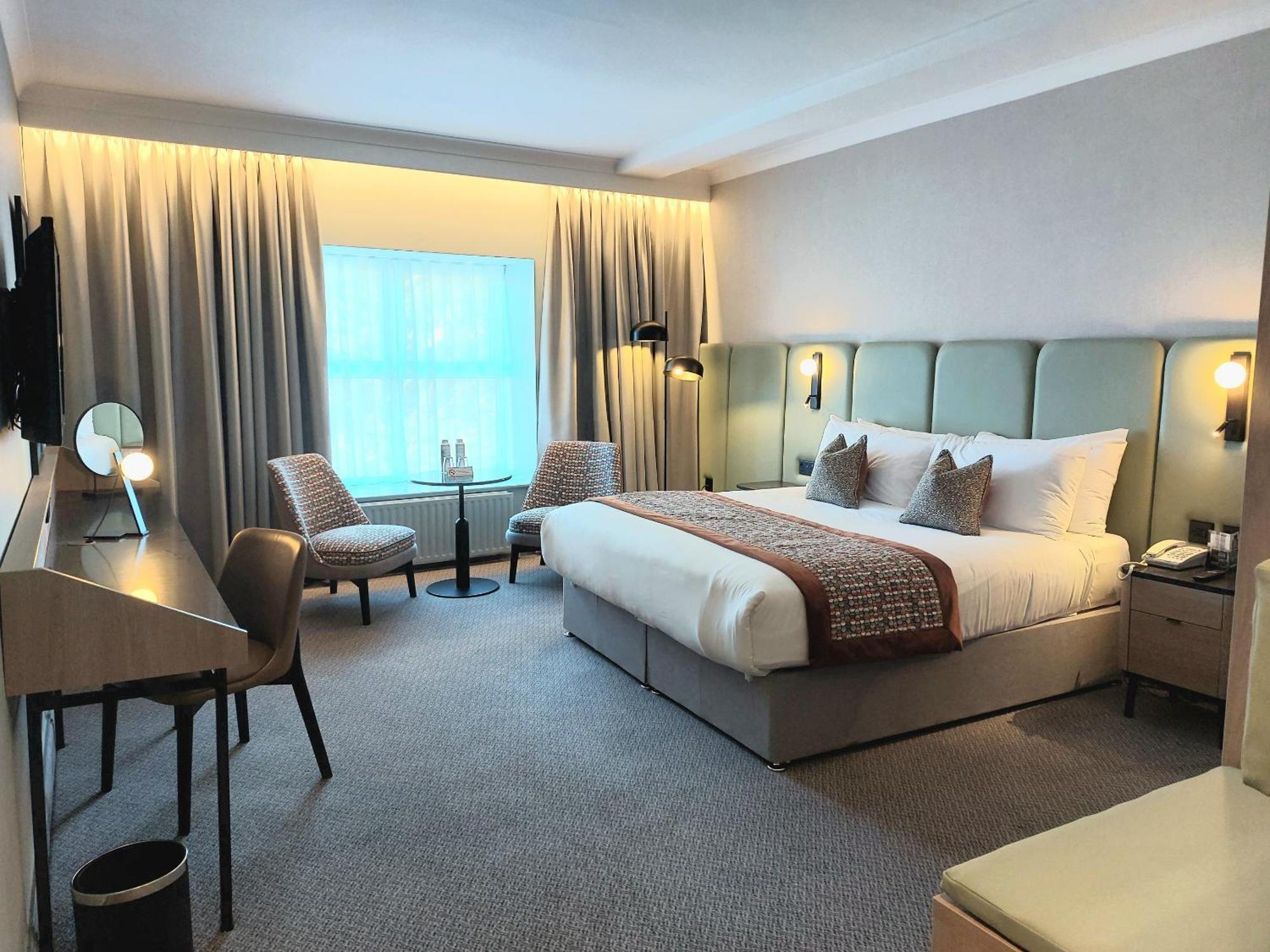 Superior King Room Air Conditioning