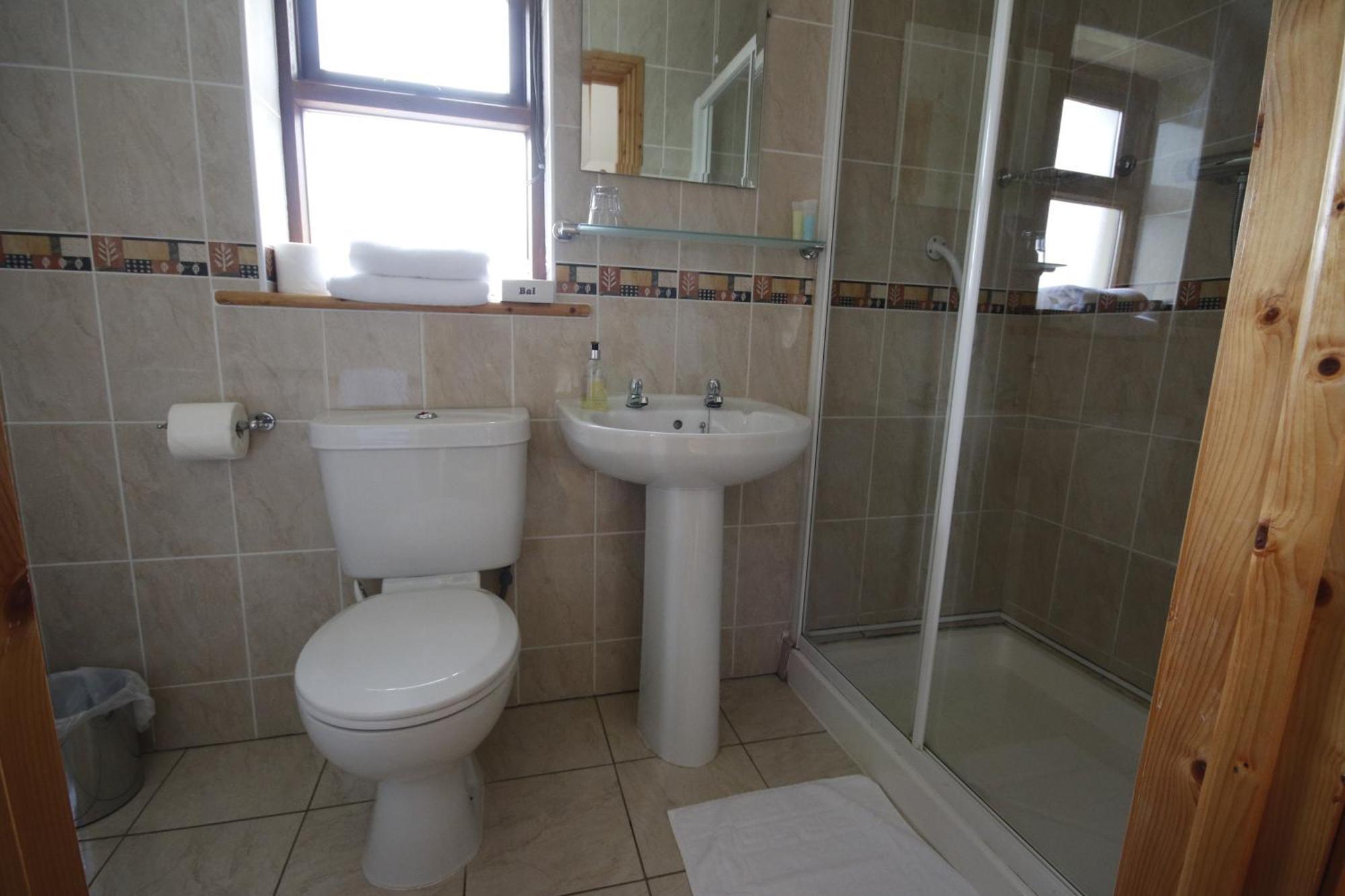 Double Room Private Bathroom
