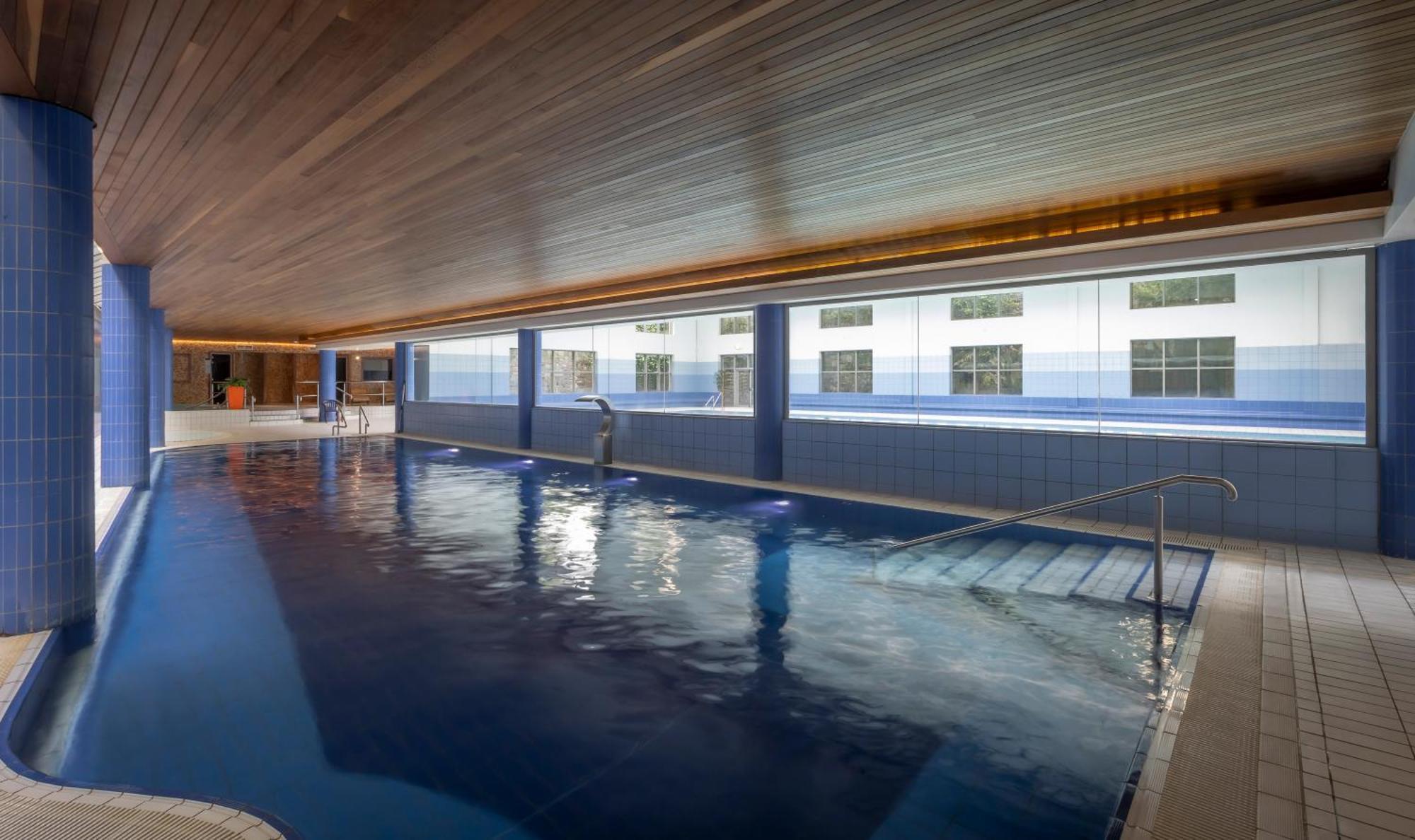 Deluxe Seaview King
