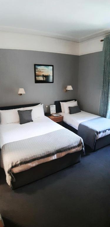 Double or Twin Room Non Sea View