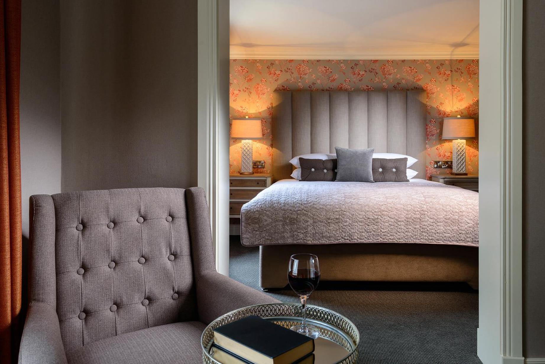 Luxury Alder Room