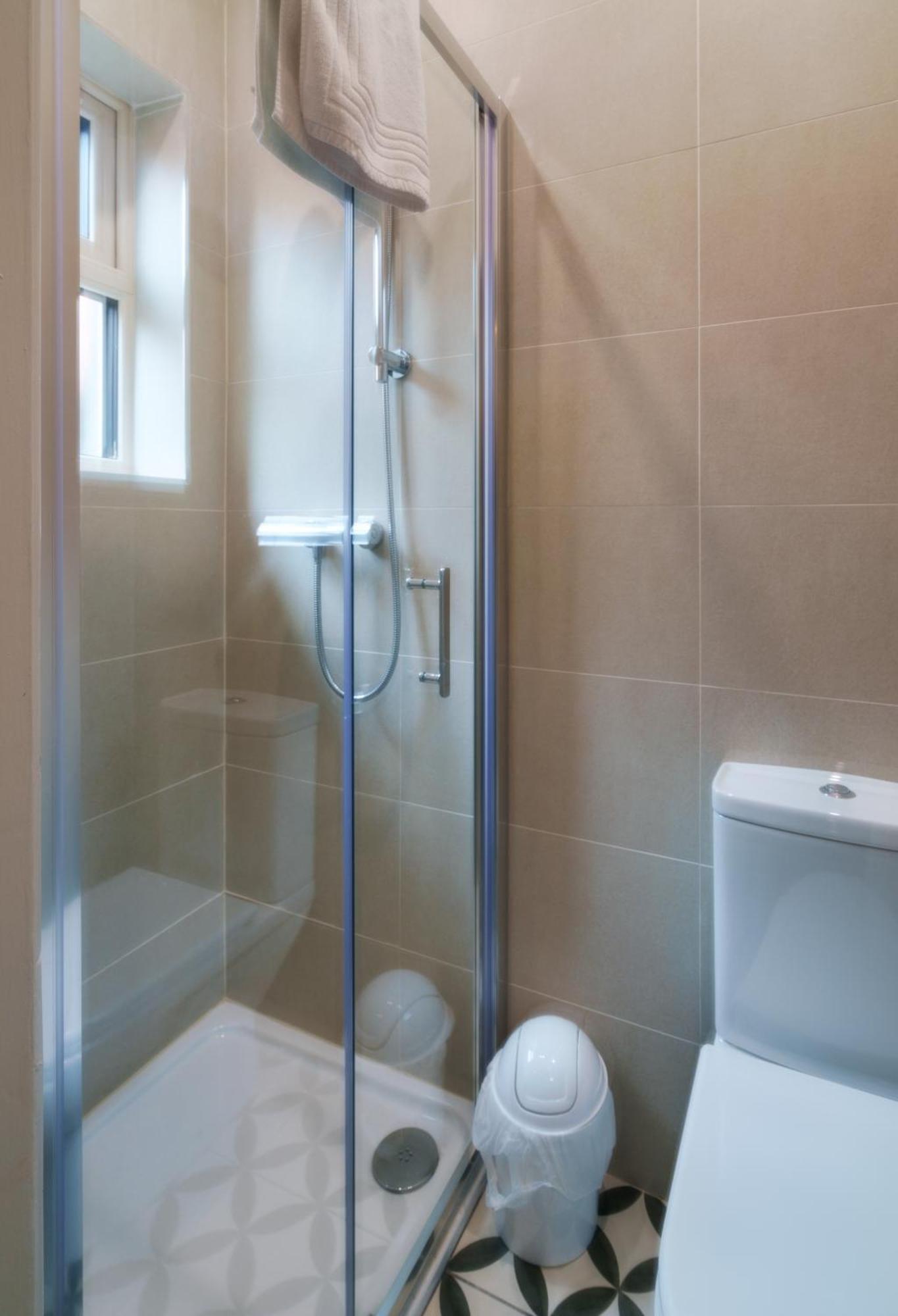 Small Single Room