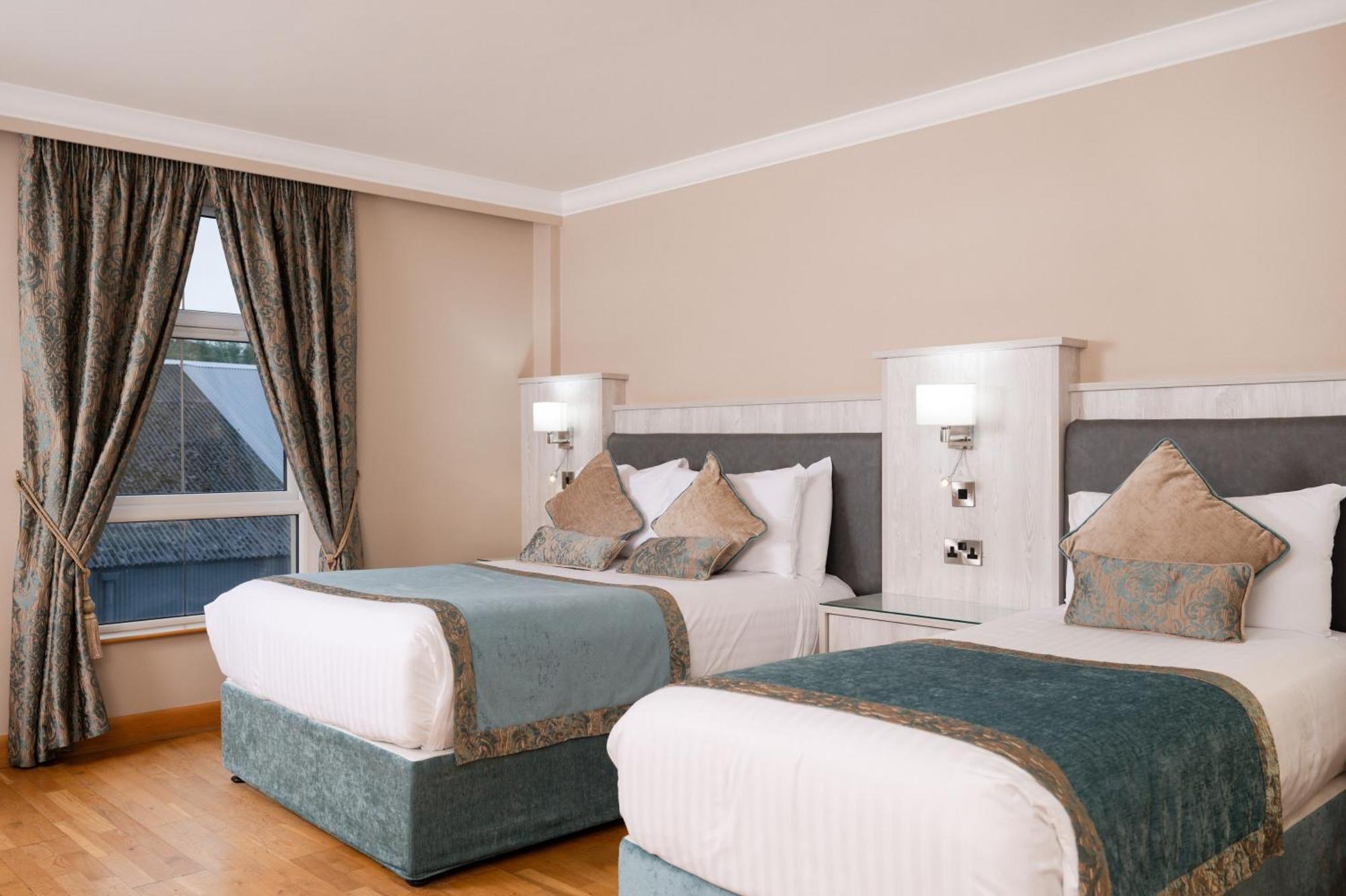 Classic Triple Room,1625480094:JPEG