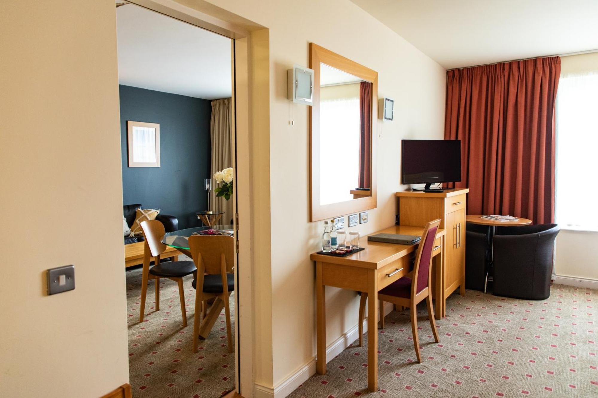 One-Bedroom Suite