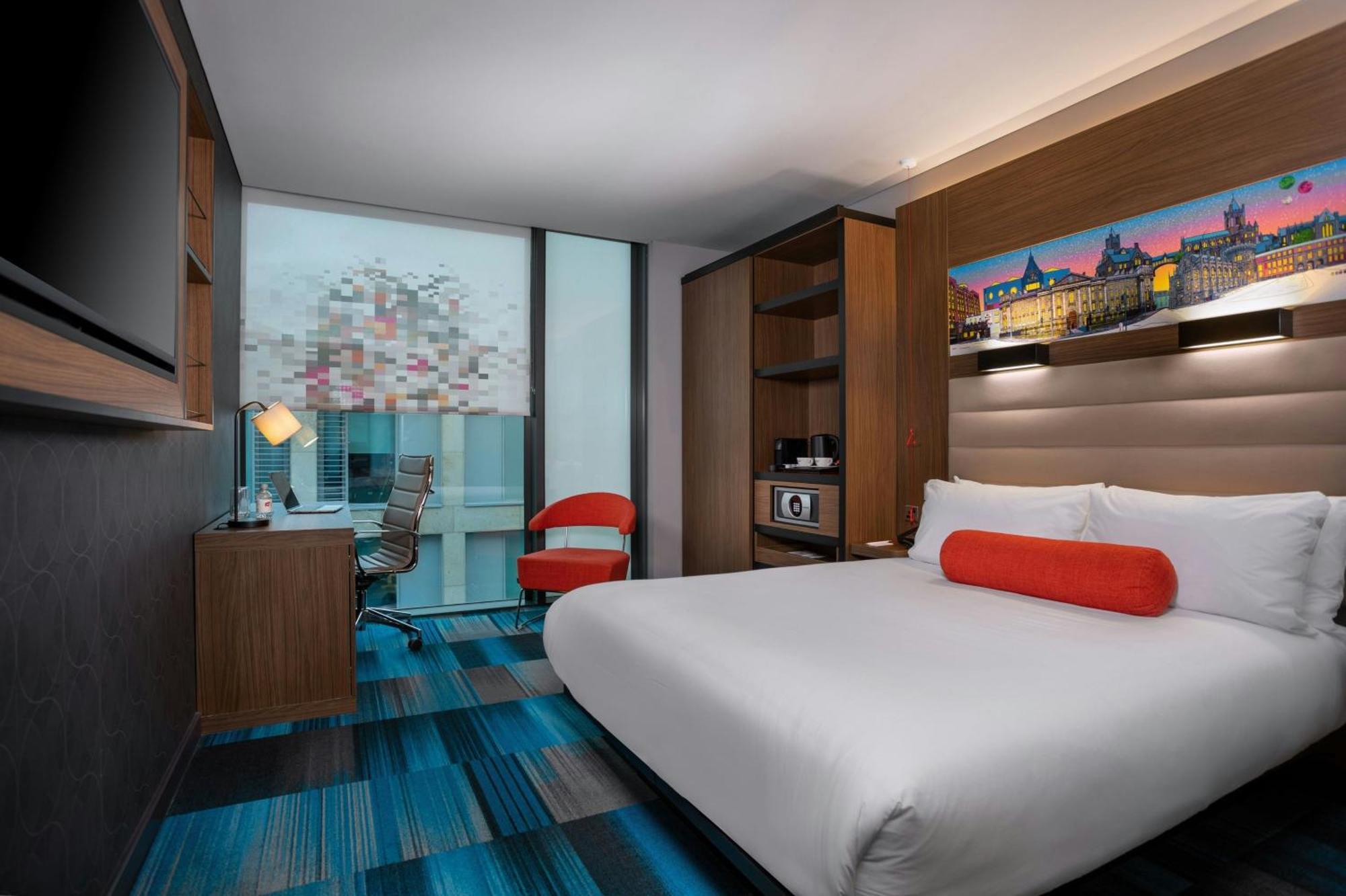 Aloft Queen Room Accessible,1643203975:JPEG