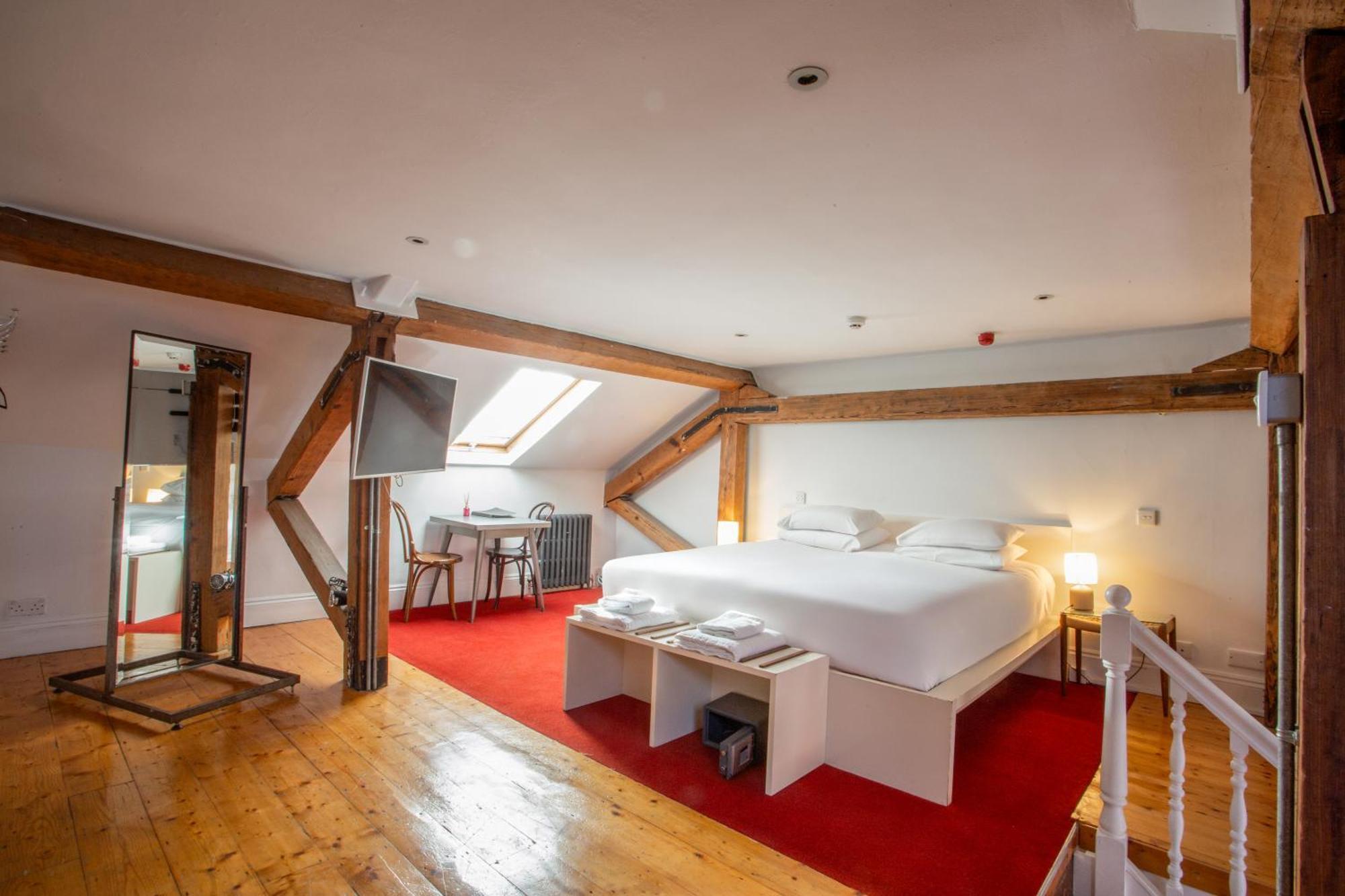 Penthouse Suite