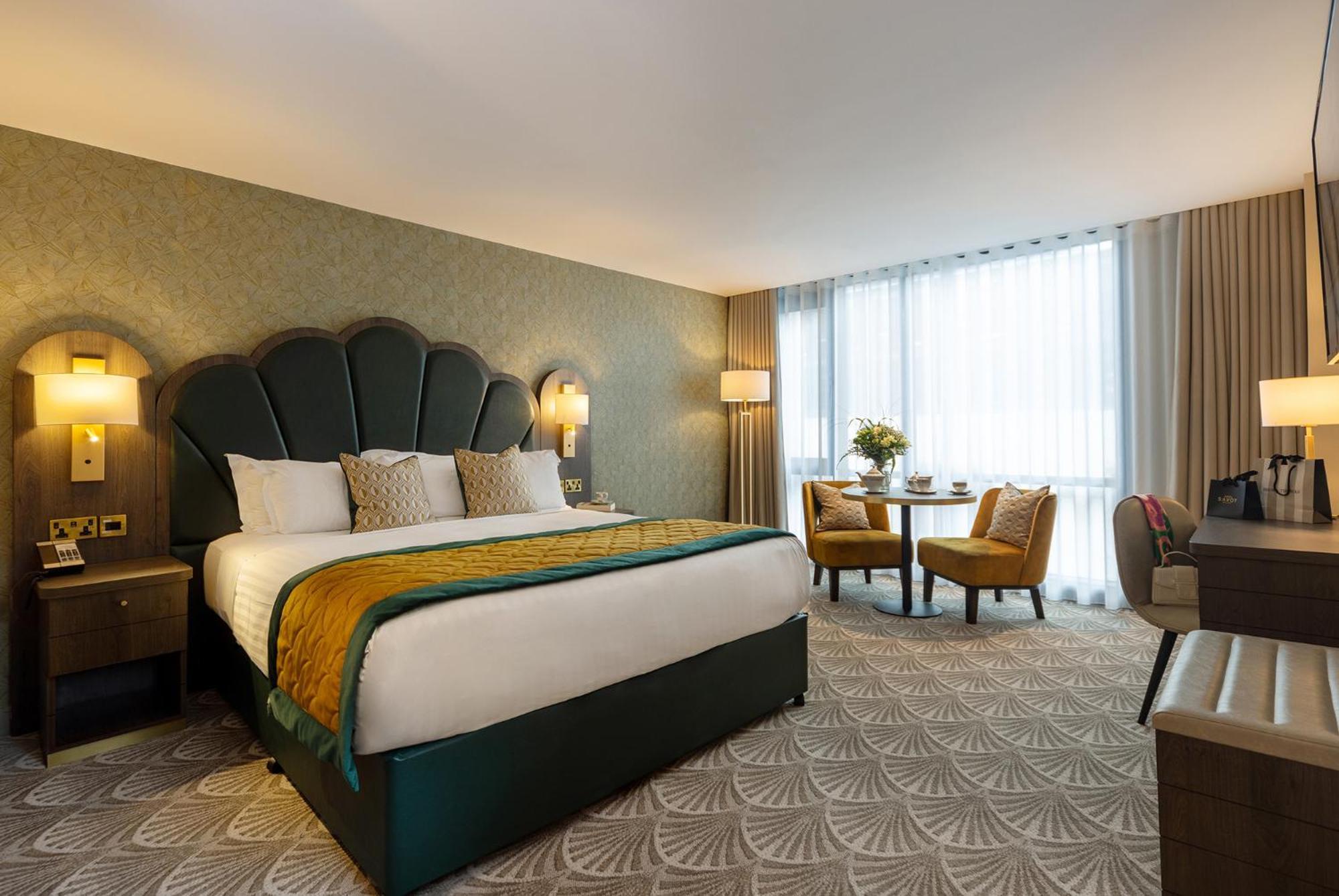 Deluxe King Room