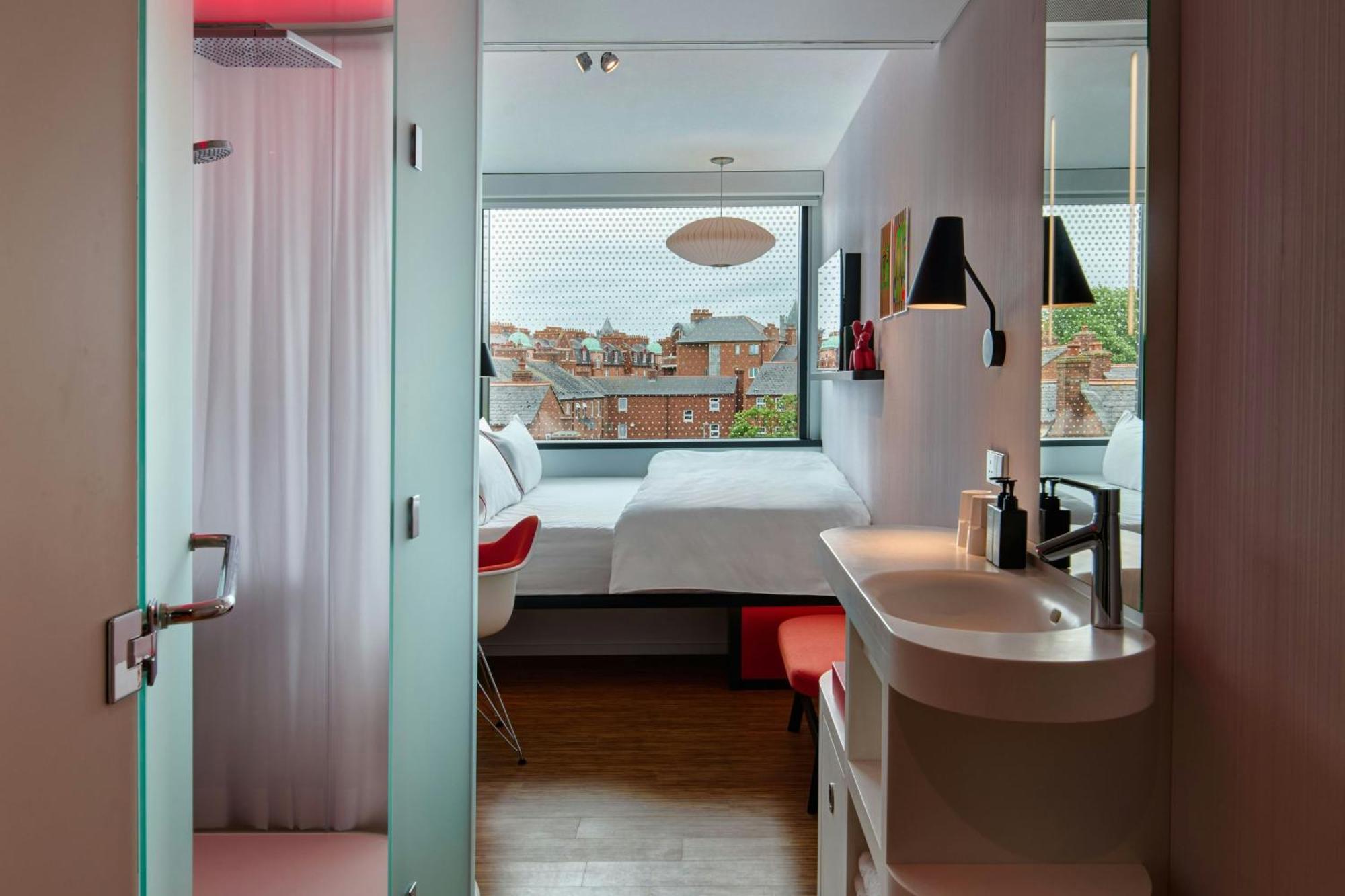King Room