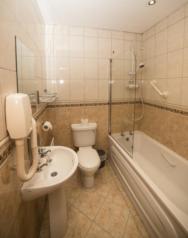 Standard Single Room with Shower