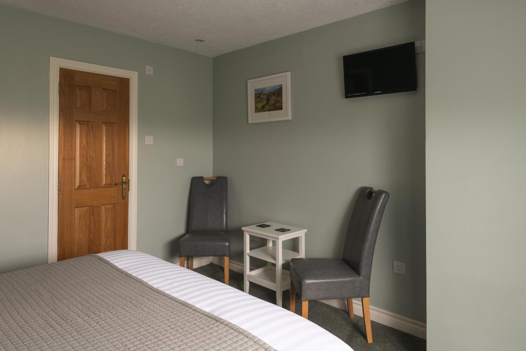Double Room Private Bathroom
