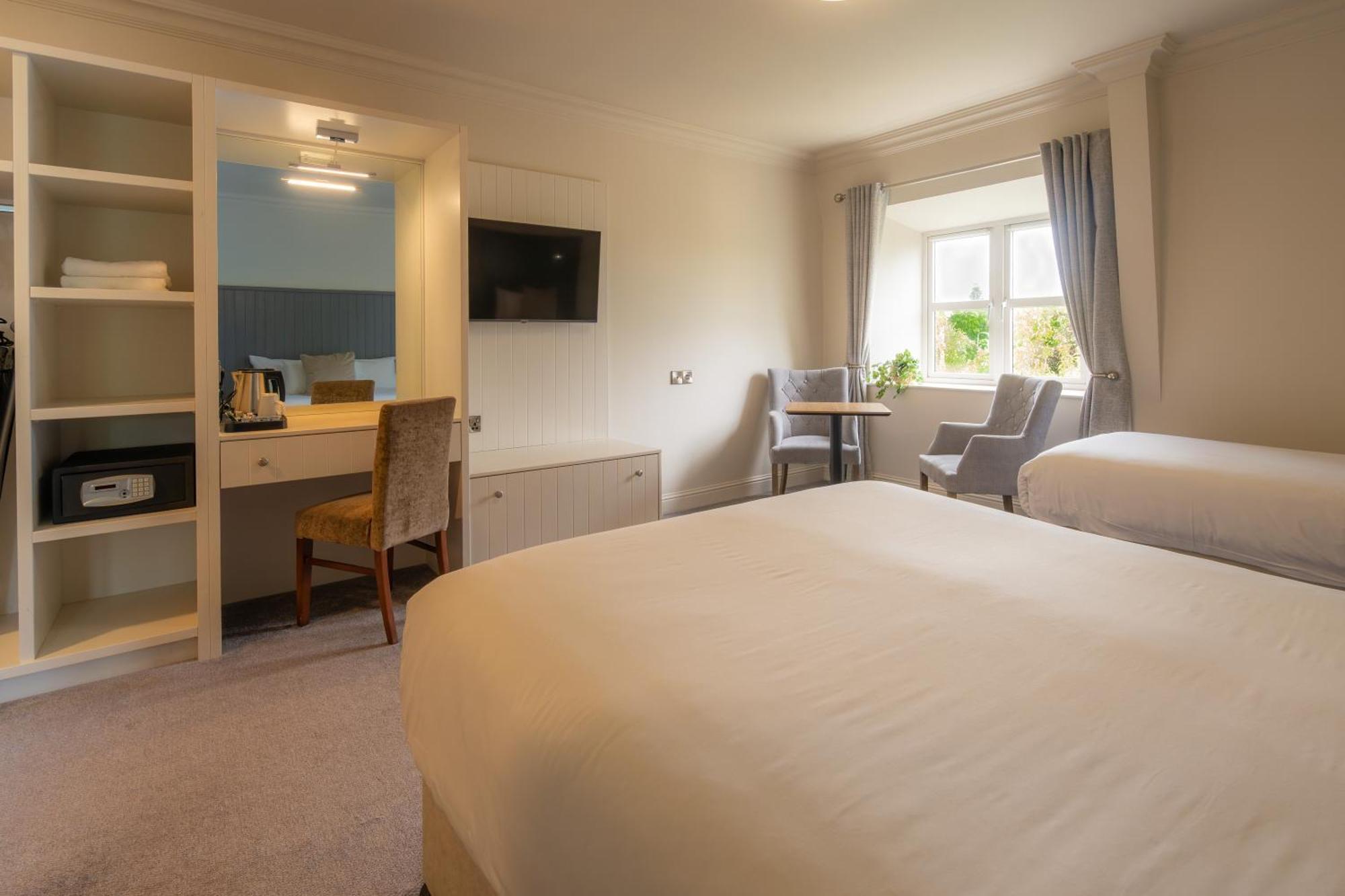 Superior Double or Twin Room