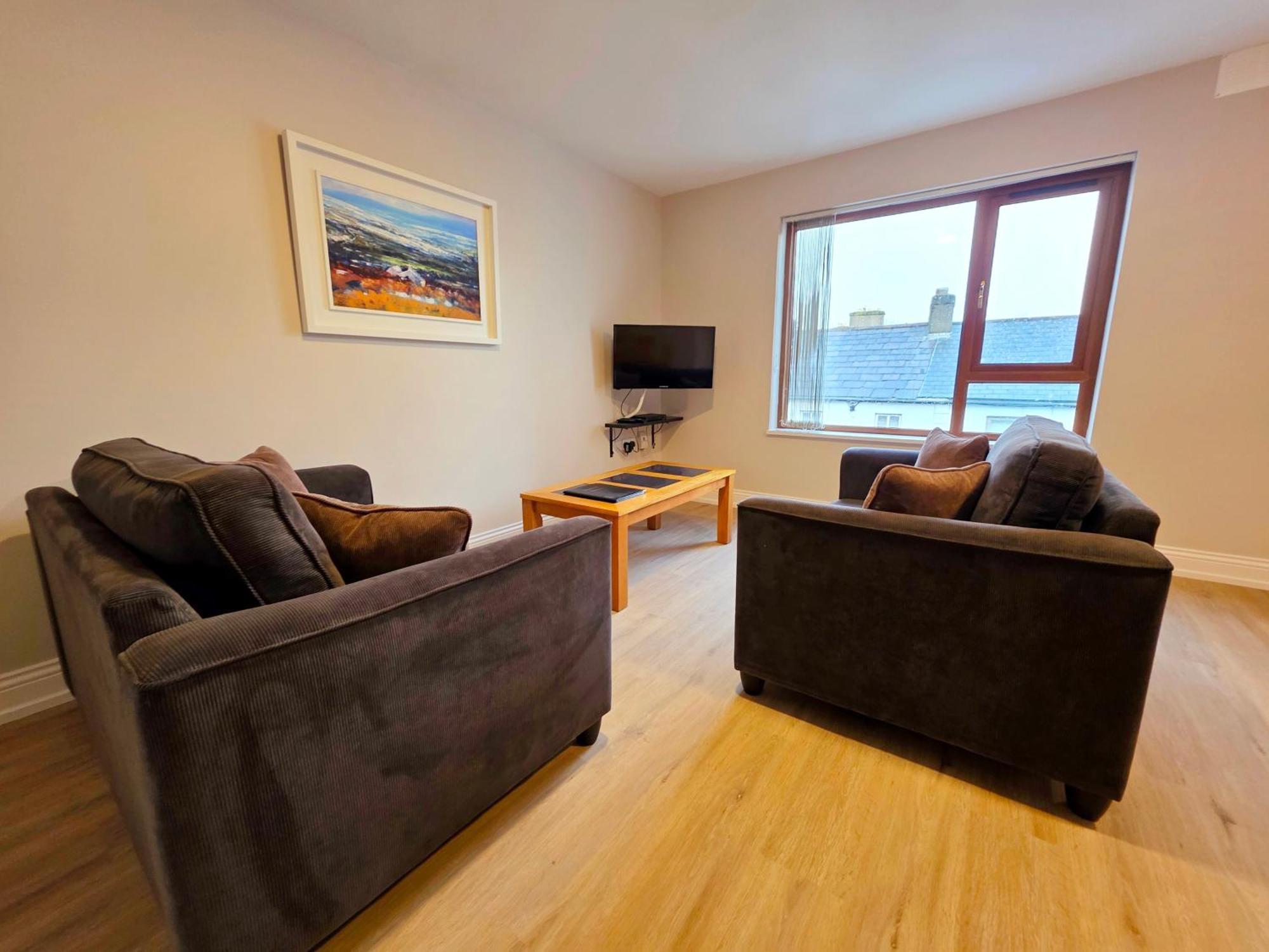 Three-Bedroom Standard Apartment