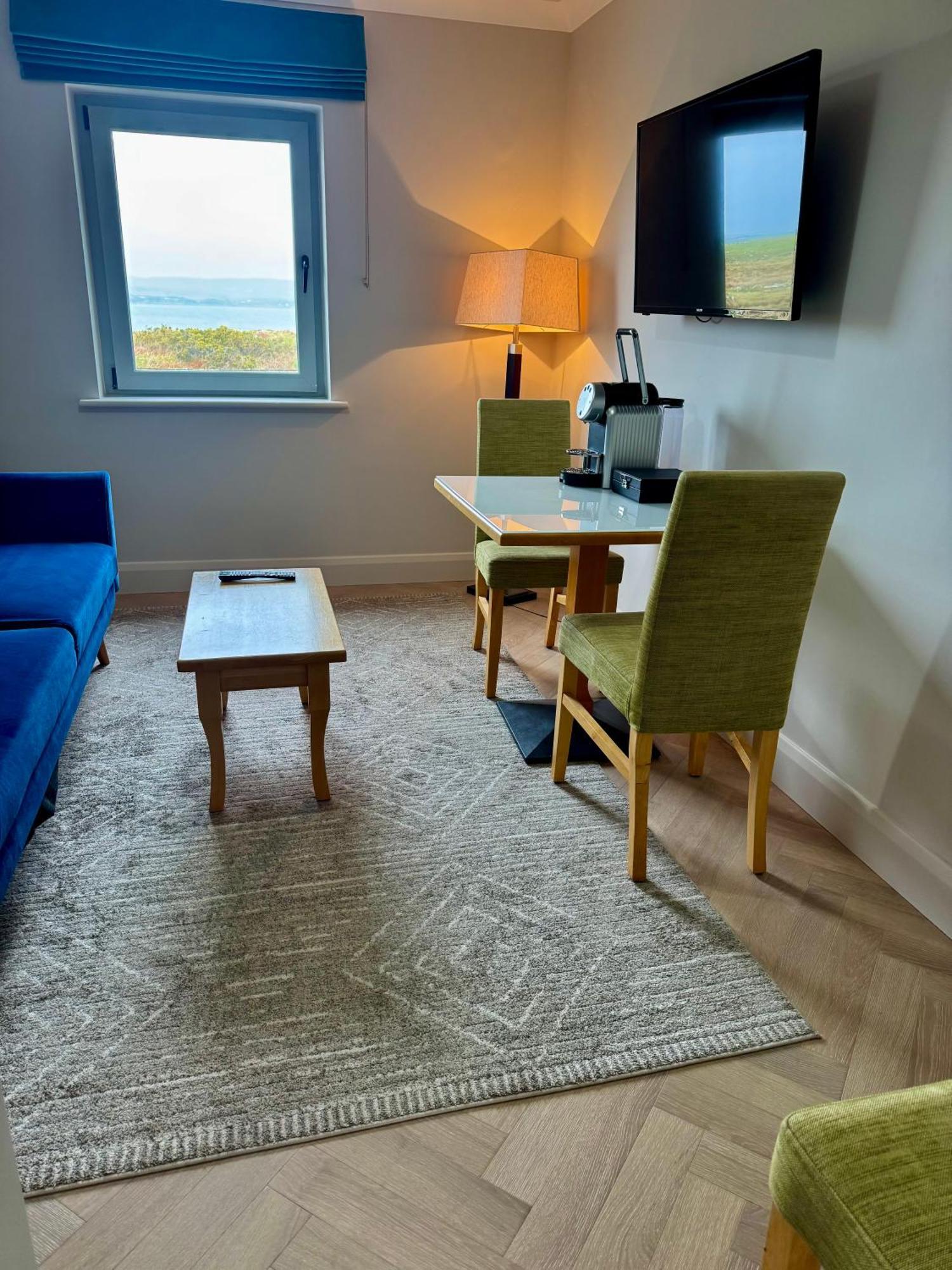 One-Bedroom Suite