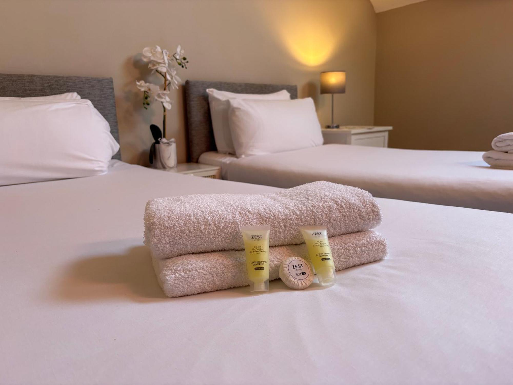 Double Room with Private Bathroom