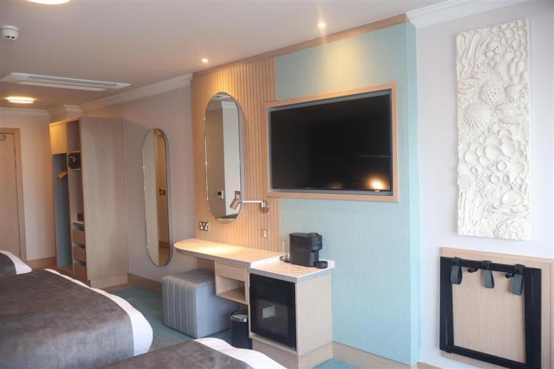 Deluxe Double or Twin Room Sea View