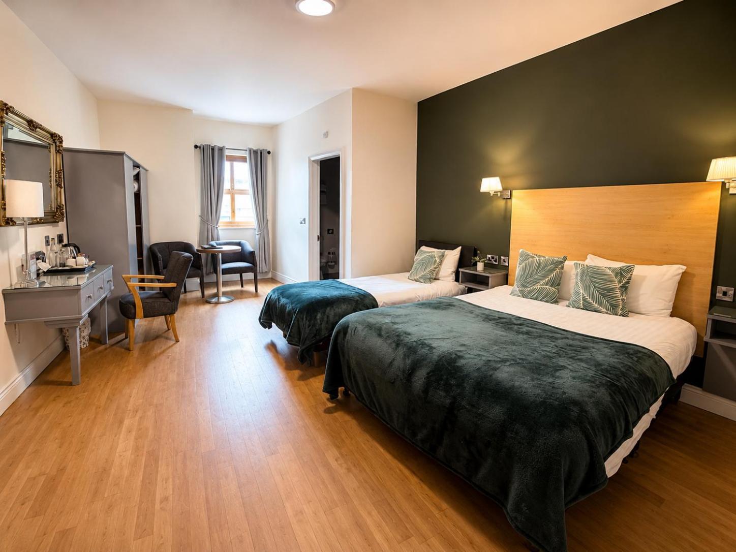 Basic Triple Room