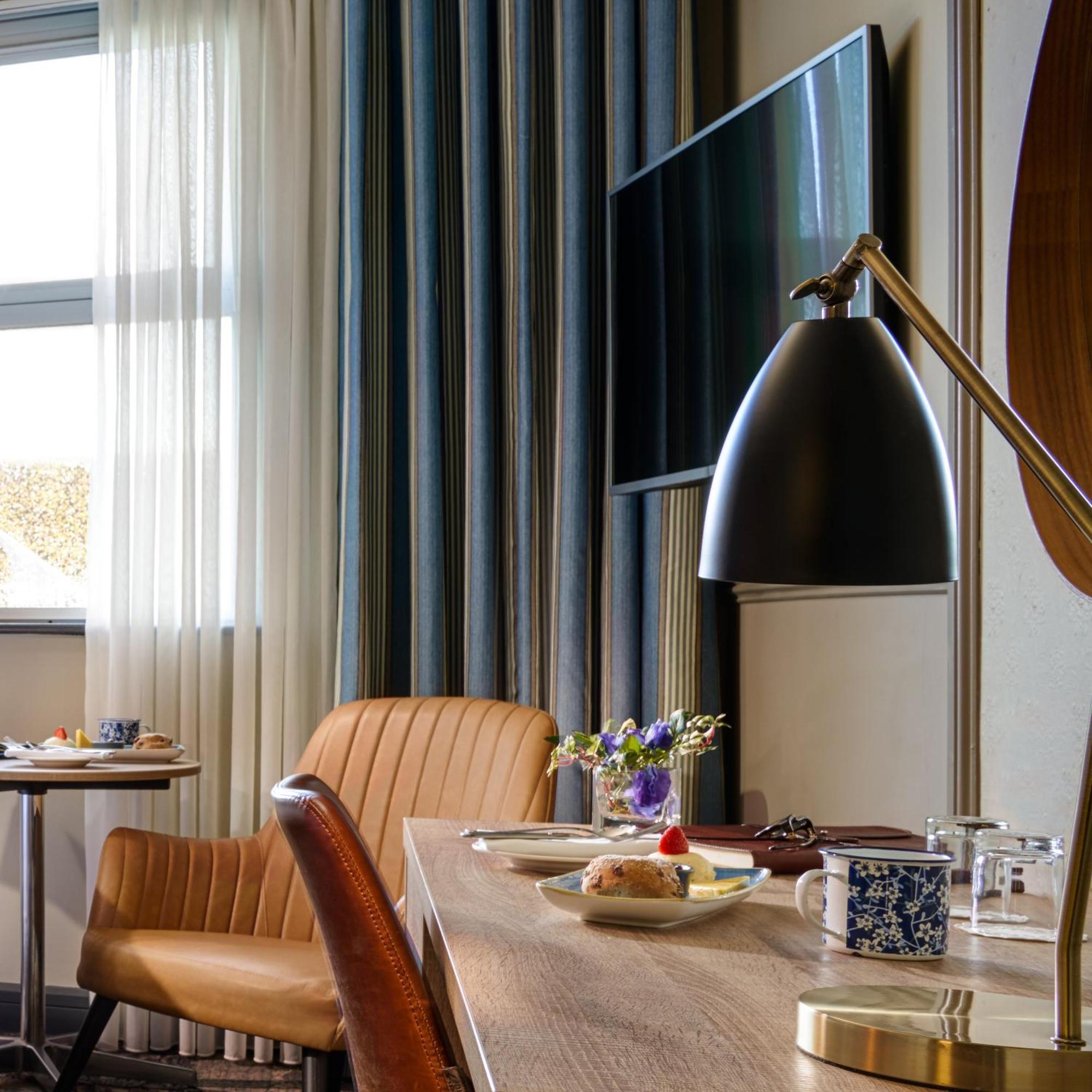 Deluxe Double & Single Room