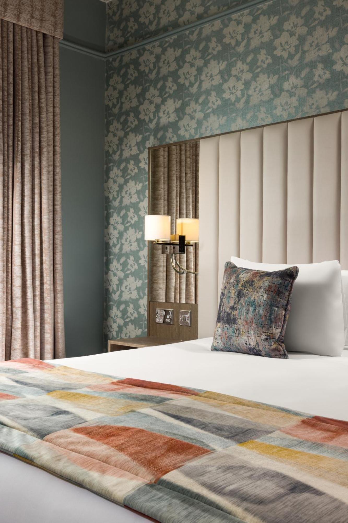 Phoenix Single Room
