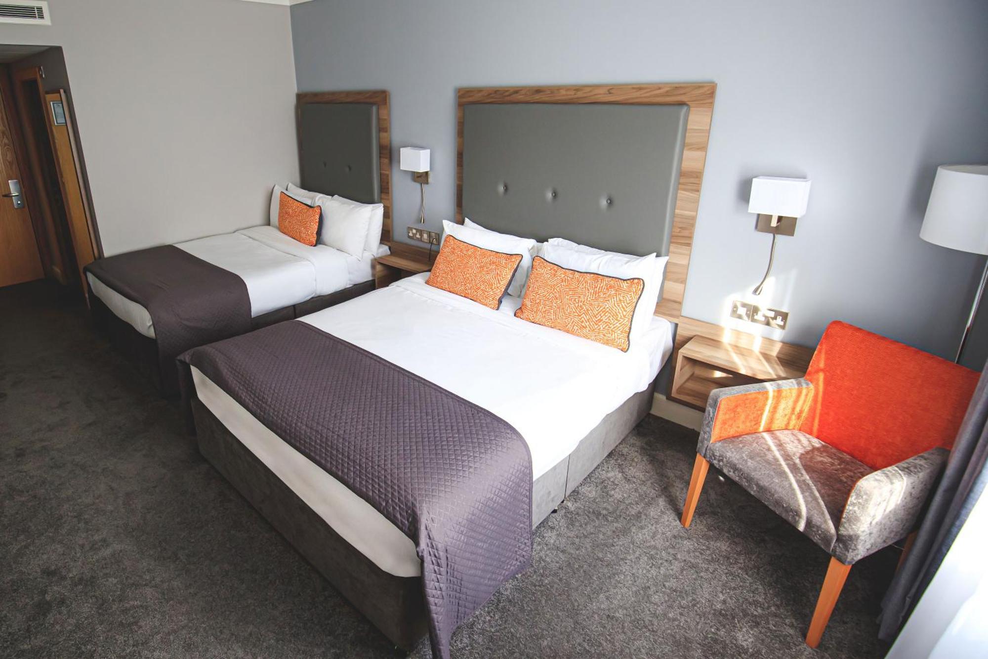 Deluxe Family Room Two Double Beds