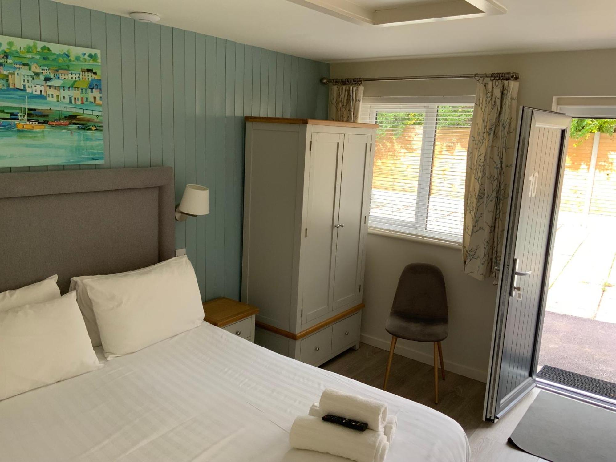 Superior King Room