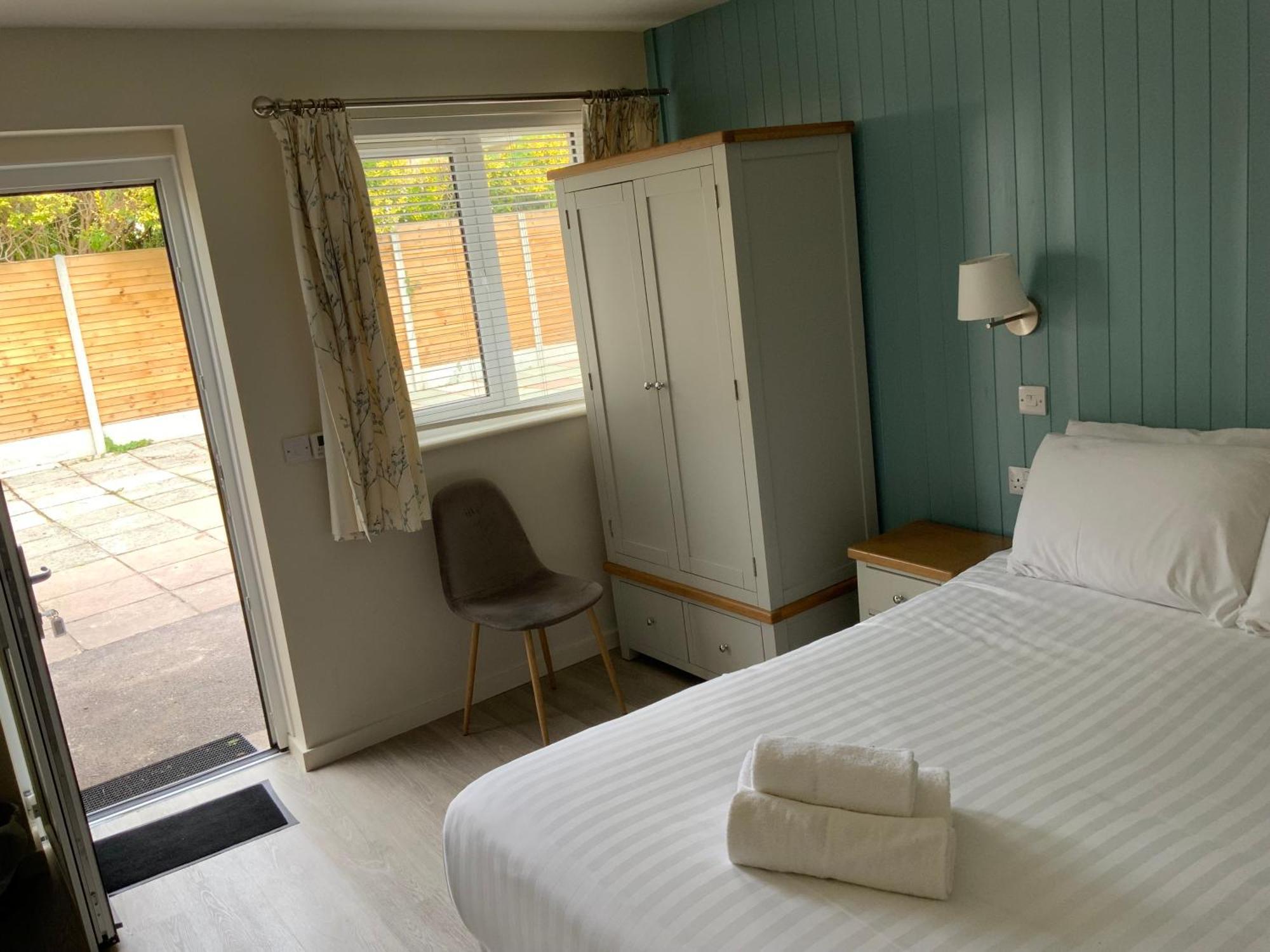 Superior King Room