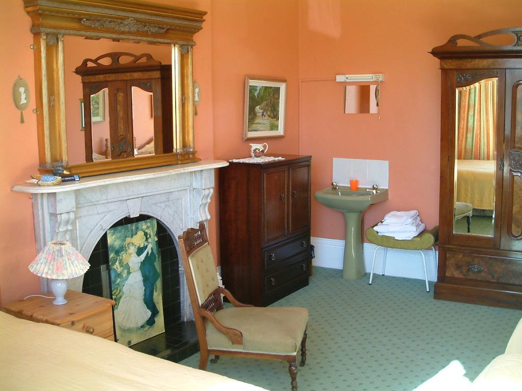Quadruple Room Private Bathroom,236564749:JPEG