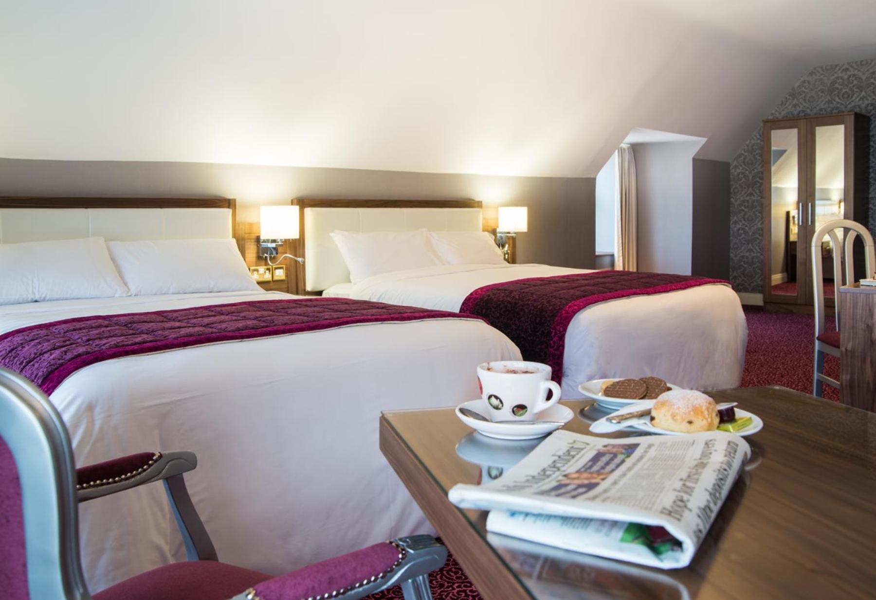 Triple Room,690377730:JPEG
