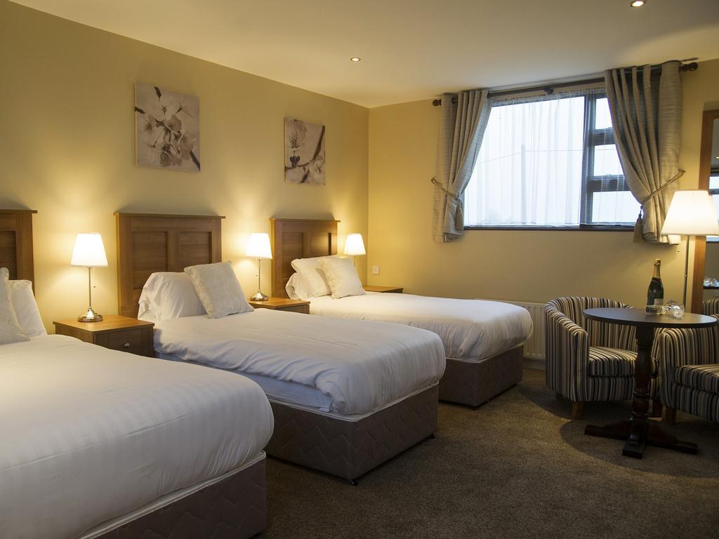 Deluxe Family Suite