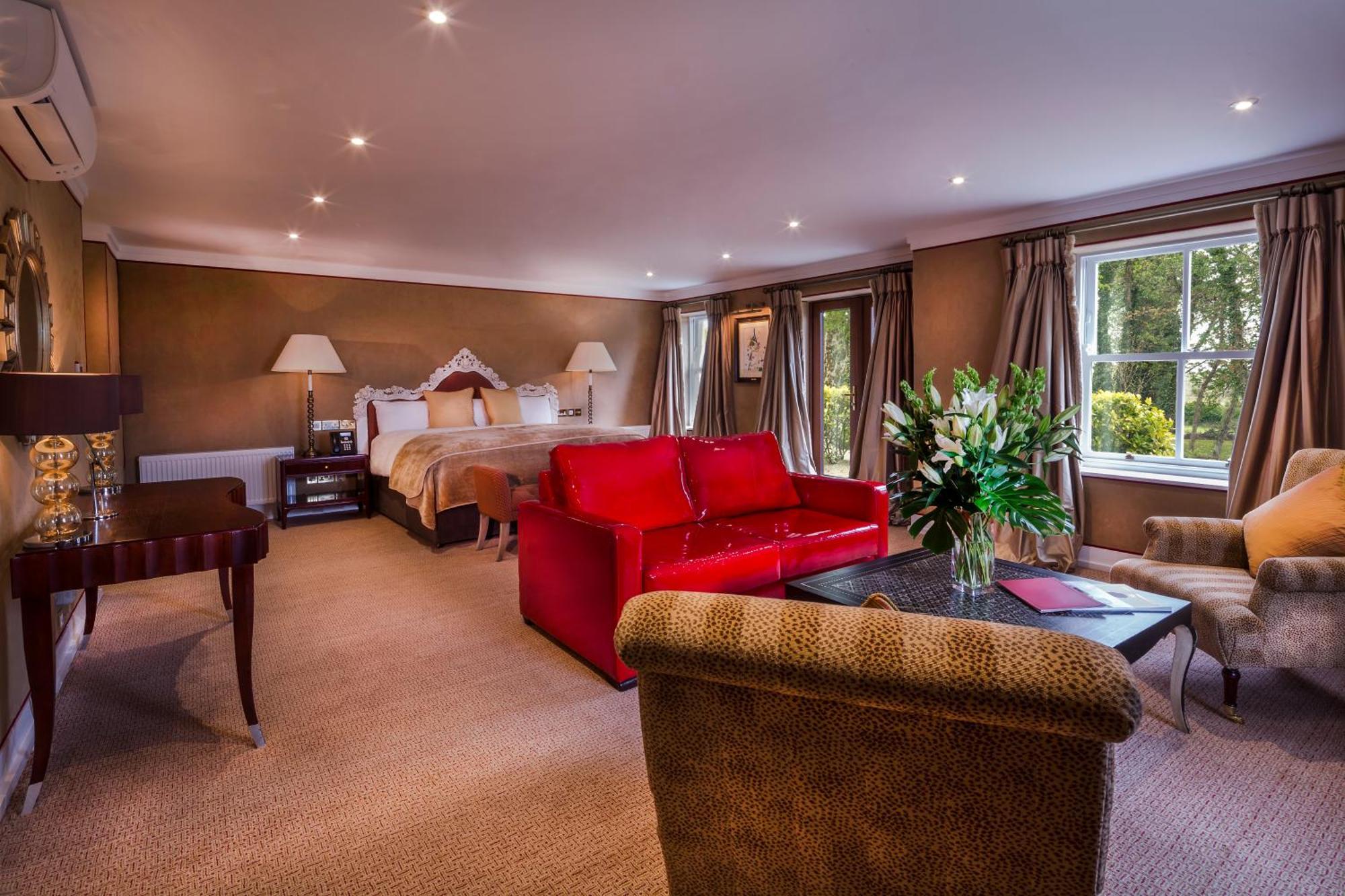 Junior Suite,690371967:JPEG