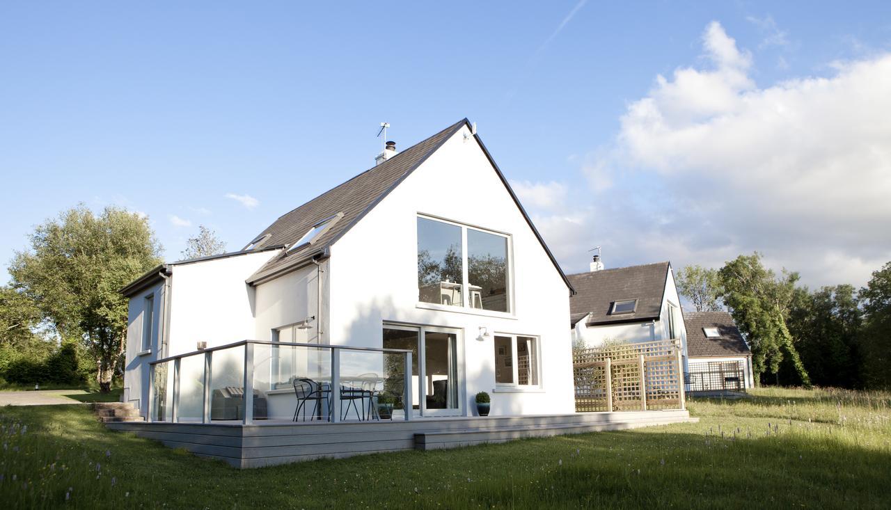 Three-Bedroom Chalet,694424730:JPEG