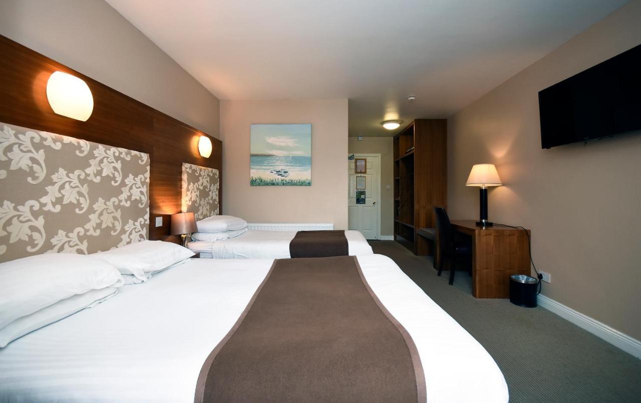 Deluxe Double or Twin Room Sea View