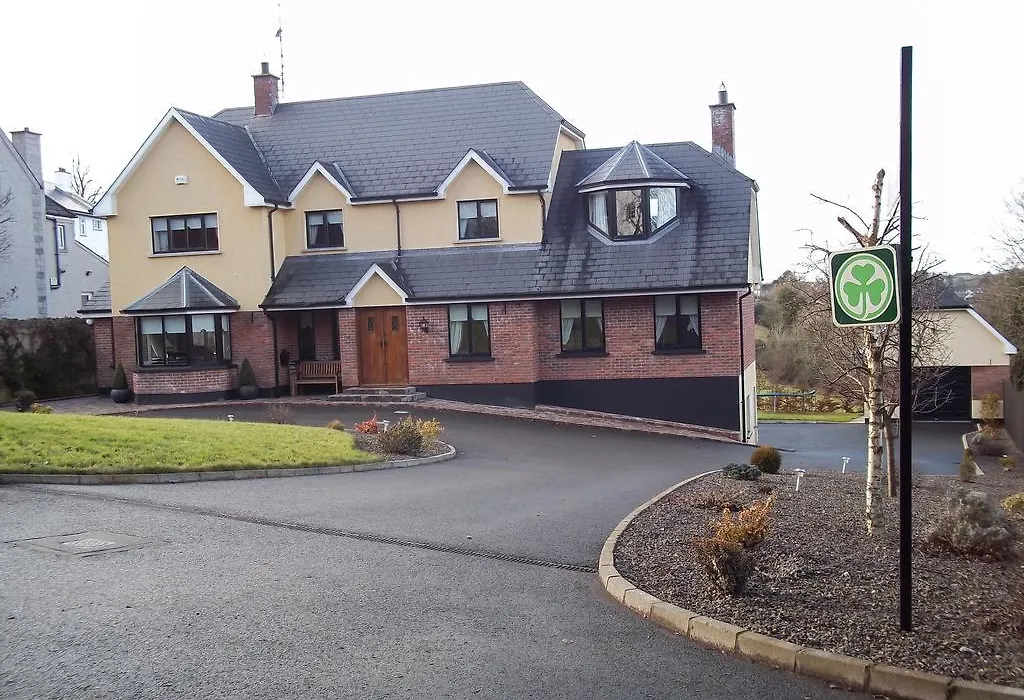 Grove Lodge B&B-1