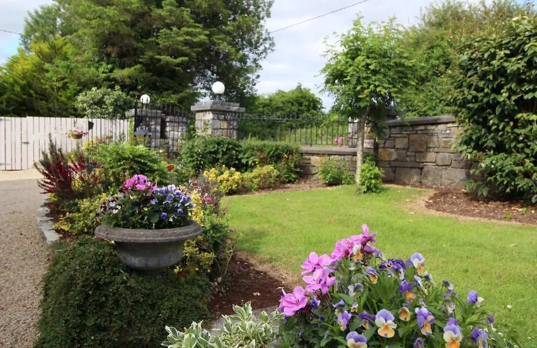 Lurgan House-1